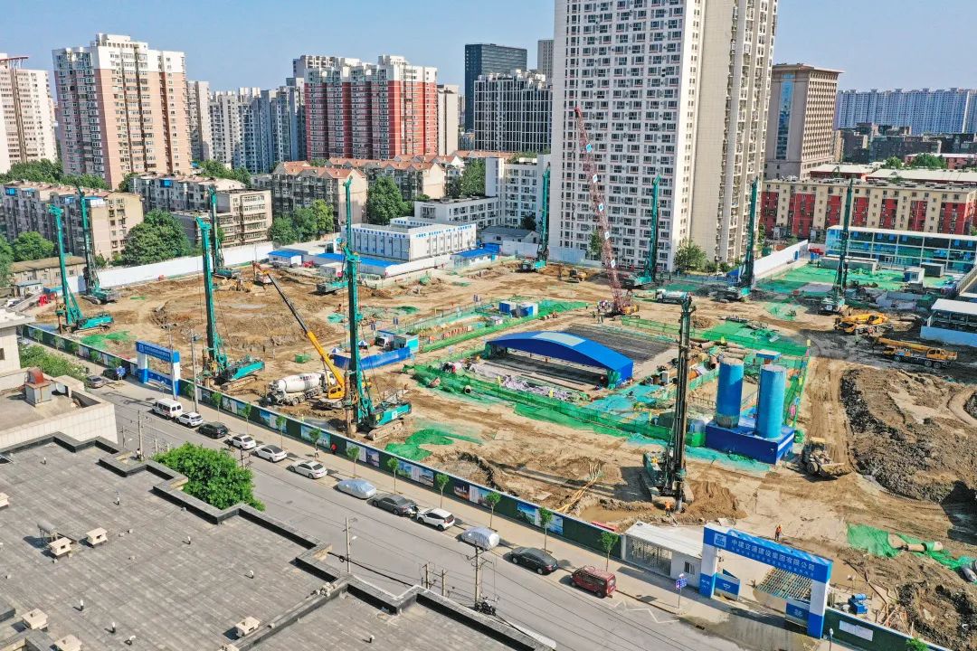 闪灼首都！云顶国际yd888智能旋挖钻机集群助力民生工程