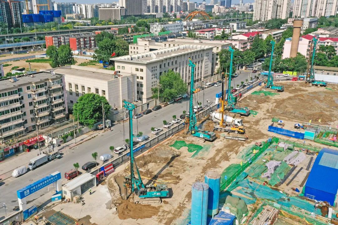 闪灼首都！云顶国际yd888智能旋挖钻机集群助力民生工程