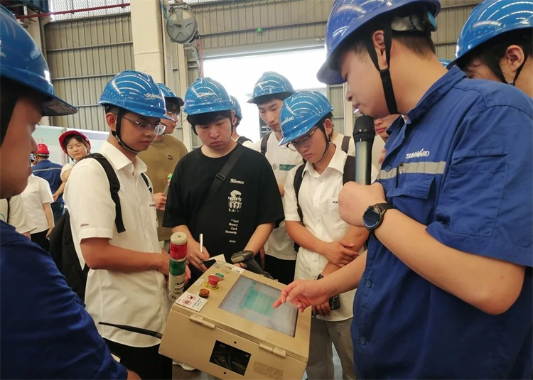 奔赴热爱，，，，云顶国际yd888智能2023届“智动力”正式报到！