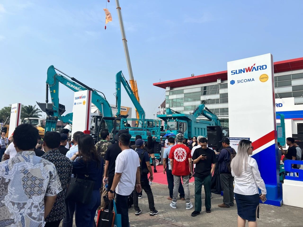 深耕细作，，，，，，逆势增添！云顶国际yd888智能艳服亮相印尼雅加达矿业展