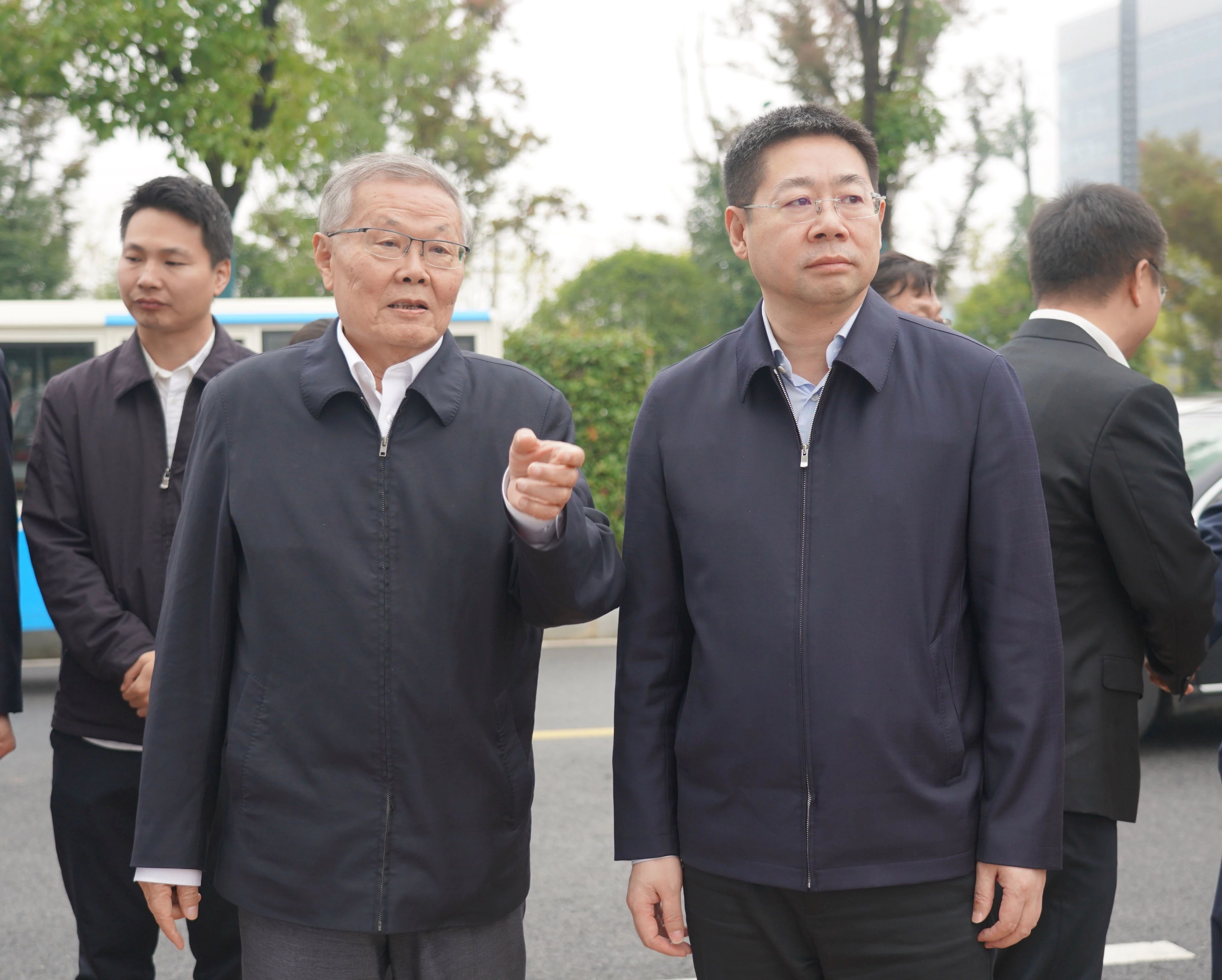 天下节水办主任蒋牧宸调研云顶国际yd888智能节水事情