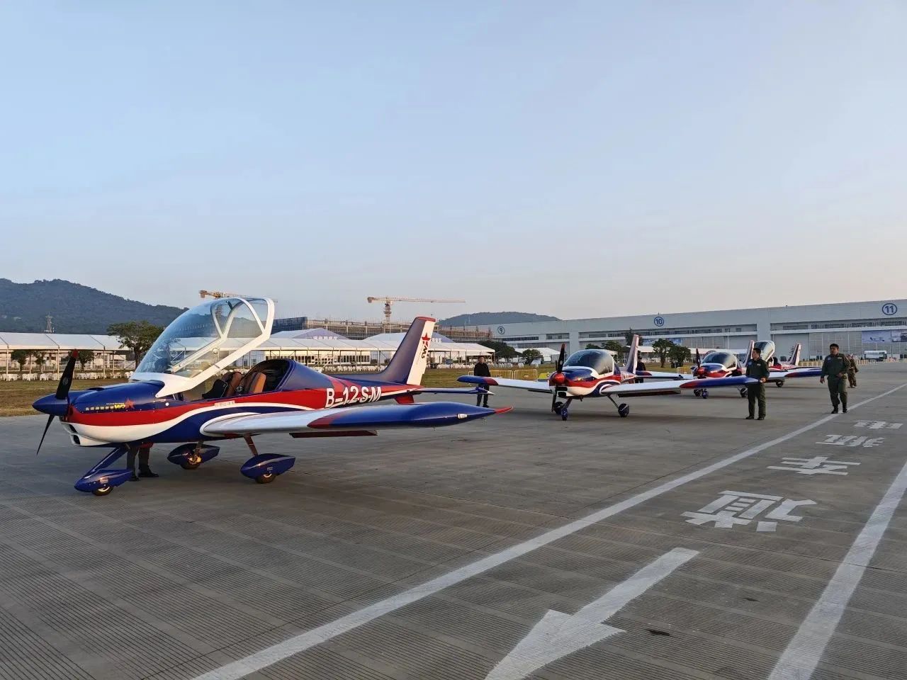 央媒聚焦！一起见证首届亚洲通用航空展上的云顶国际yd888风范