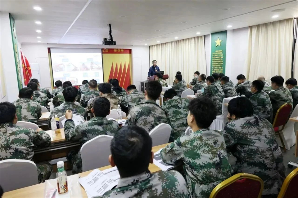 新春第一课，，，，，，开启新征程！云顶国际yd888智能2024年营销春季培训乐成举行