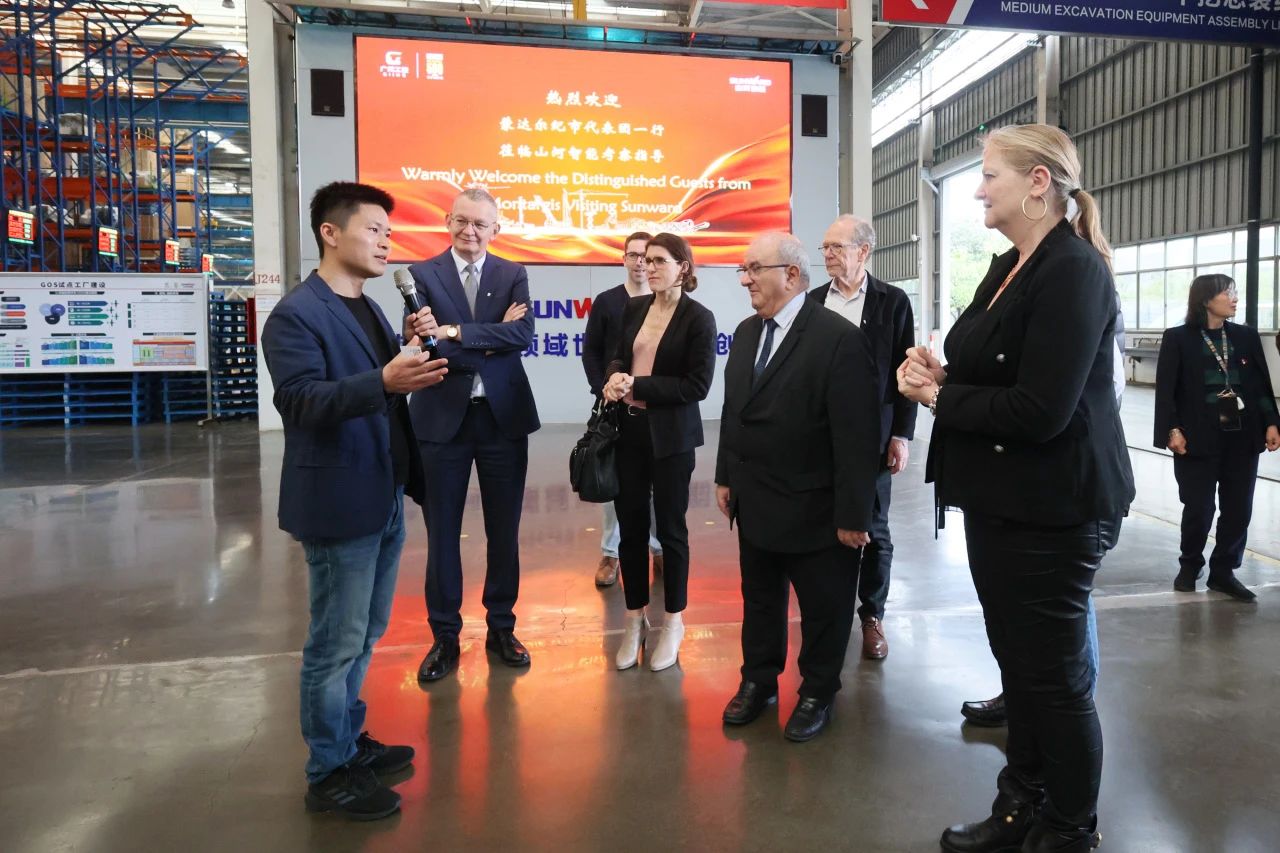 蒙达尔纪市代表团一行考察云顶国际yd888智能