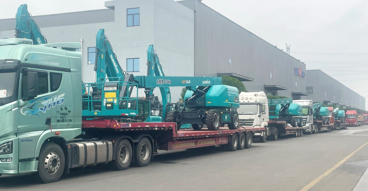 共启相助新纪元！云顶国际yd888智能SWT28JE电动直臂高空作业平台批量发货华东市场