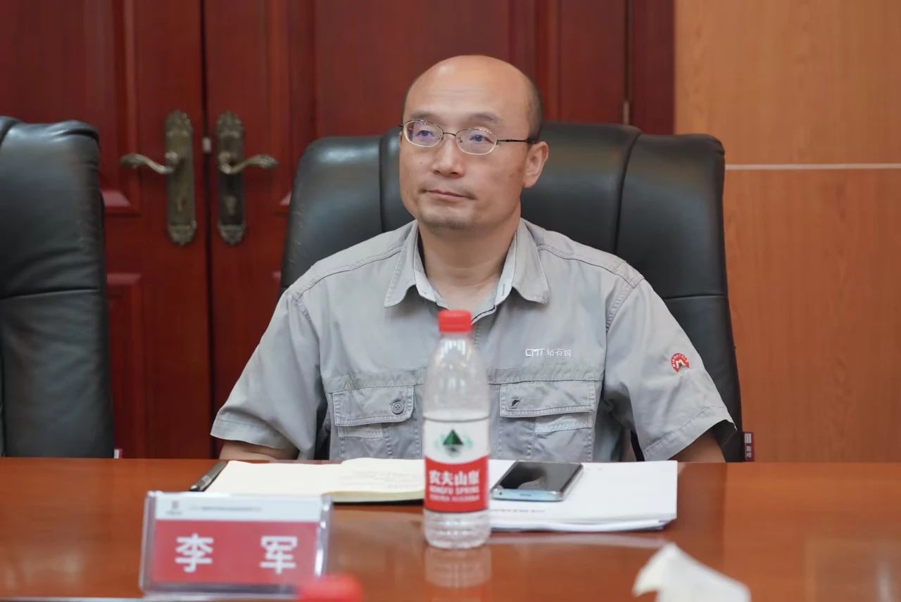 相助共赢，，，，，，，智胜未来！云顶国际yd888智能造访湖南柿竹园有色金属有限责任公司