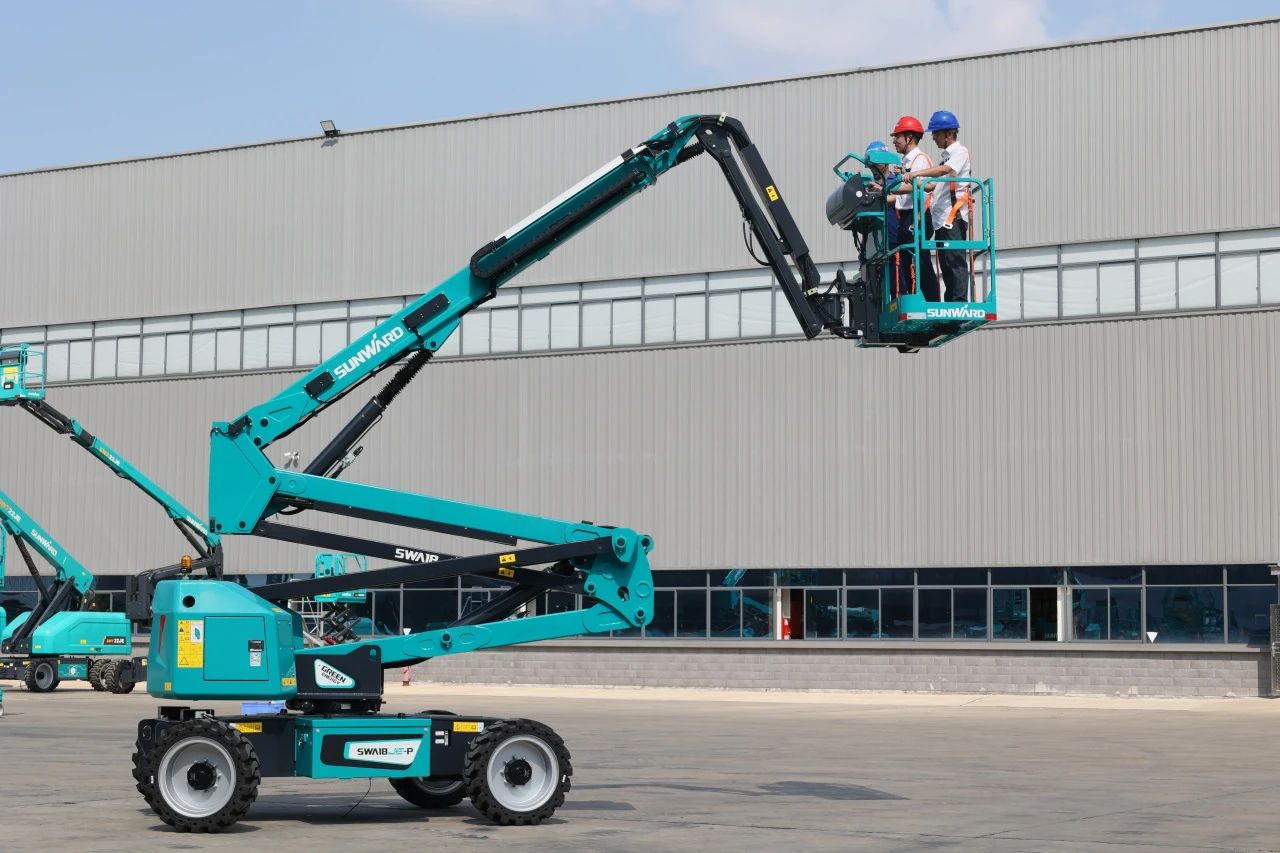 高可靠、高清静、高性能！云顶国际yd888智能新一代P系列电动臂式高空作业平台乐成下线