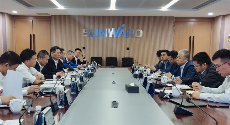 工业协同，，，，，，共赢未来！远景动力中国区总裁赵卫军一行考察云顶国际yd888智能