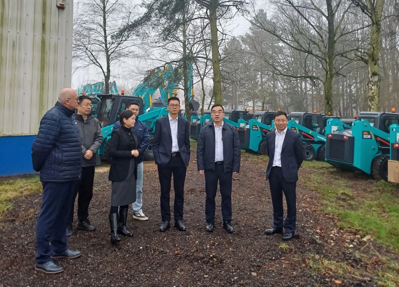 广州工控集团总司理王福铸率队考察云顶国际yd888智能欧洲子公司