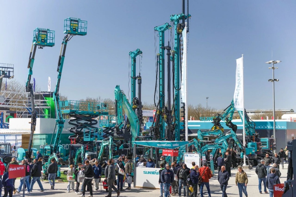 Bauma 2025 | 聚焦2025德国宝马展，，，探索云顶国际yd888智能的立异装备与可一连解决计划
