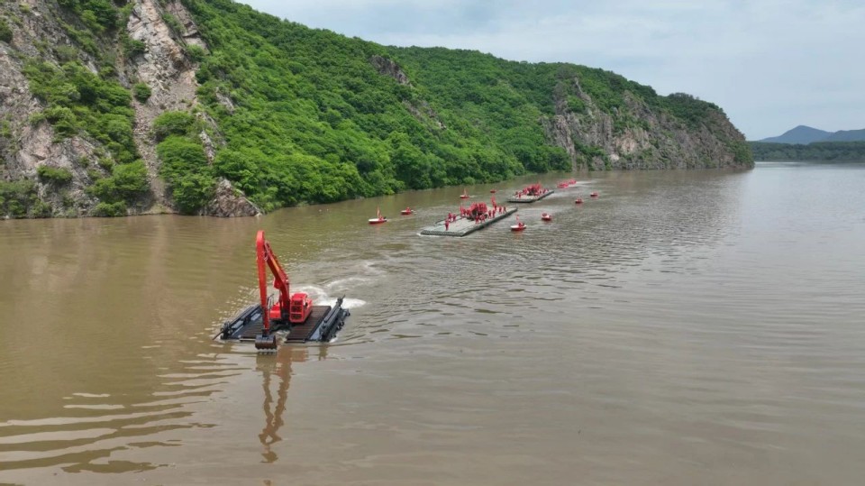 硬核破解“最后一公里”难题，，，，，，，云顶国际yd888智能应抢救援装备助力“应急使命·2025”演习！