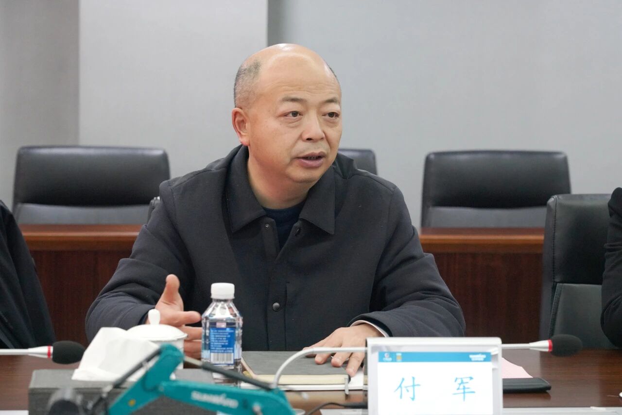 数智化现场混装铵油炸药车下线！云顶国际yd888智能与易普力携手共筑智能矿山新篇章