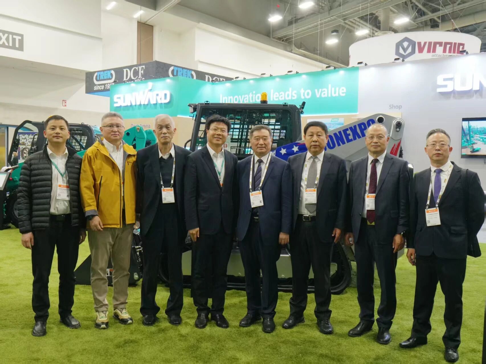 2026美国拉展 | 中国工程机械工业协会会长苏子孟一行到访云顶国际yd888智能展位