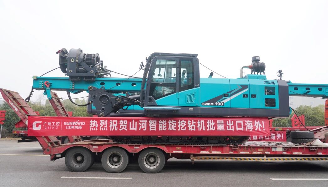 云顶国际yd888智能举行2026年正月系列发货仪式，，，过亿元装备奔赴全球